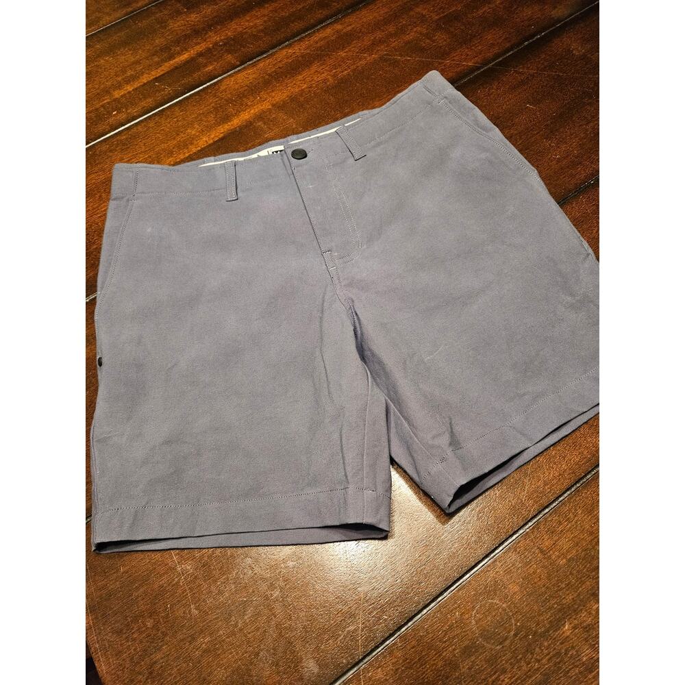Maven sz 32 mens gray shorts